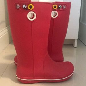 Rain boots